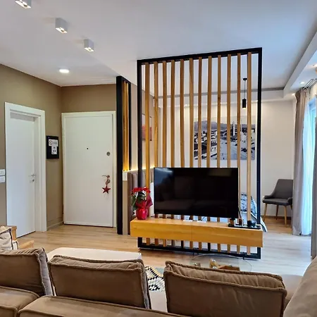 Gled Studioflat * Тирана